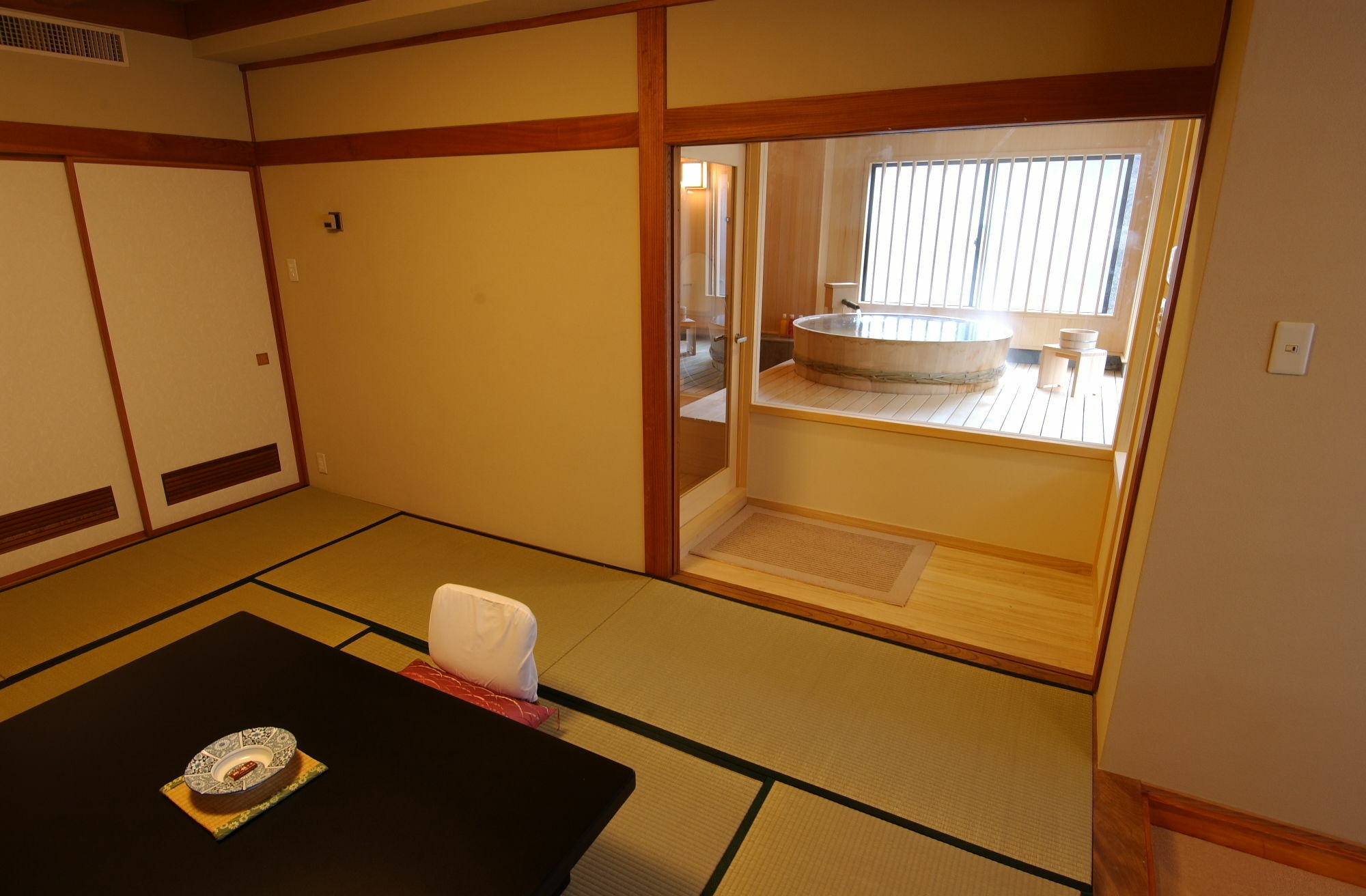 Harataki Hotel Aizuwakamatsu Exterior photo